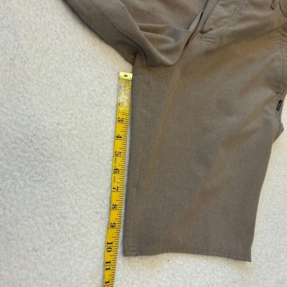 O'Neill Hybrid Shorts Men's Size 30 Tan/Beige Lightweight Pockets